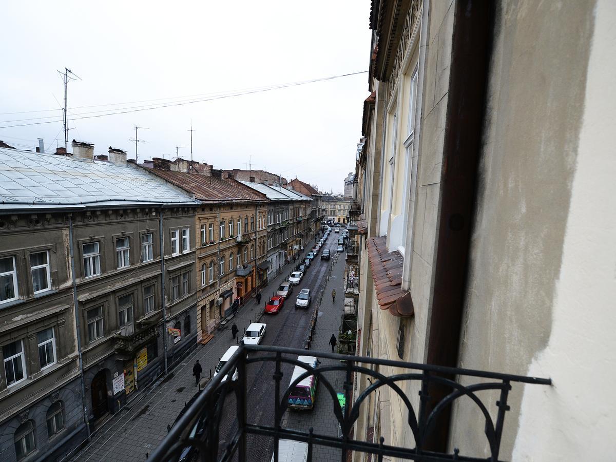 The Historical Family Nest In City Centre Lemberg Exterior foto