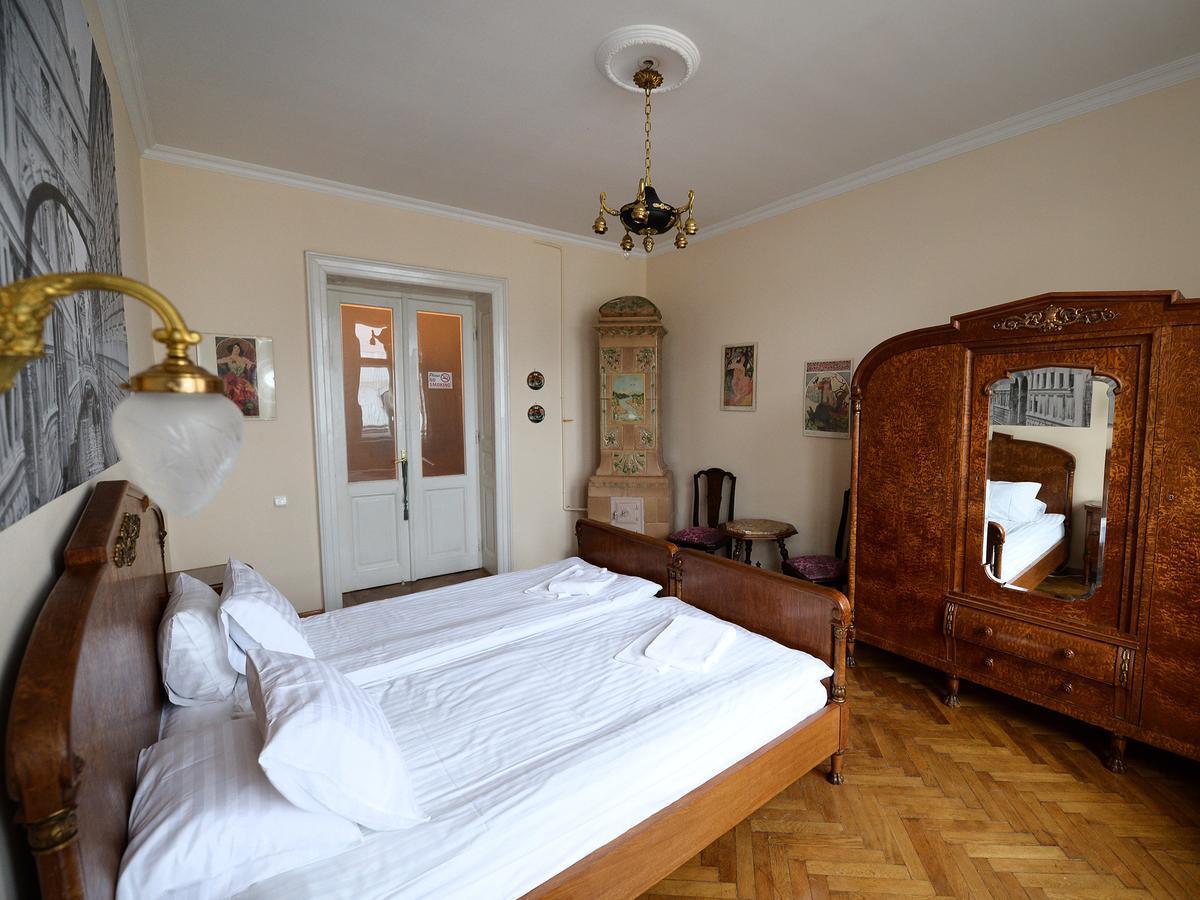 The Historical Family Nest In City Centre Lemberg Exterior foto