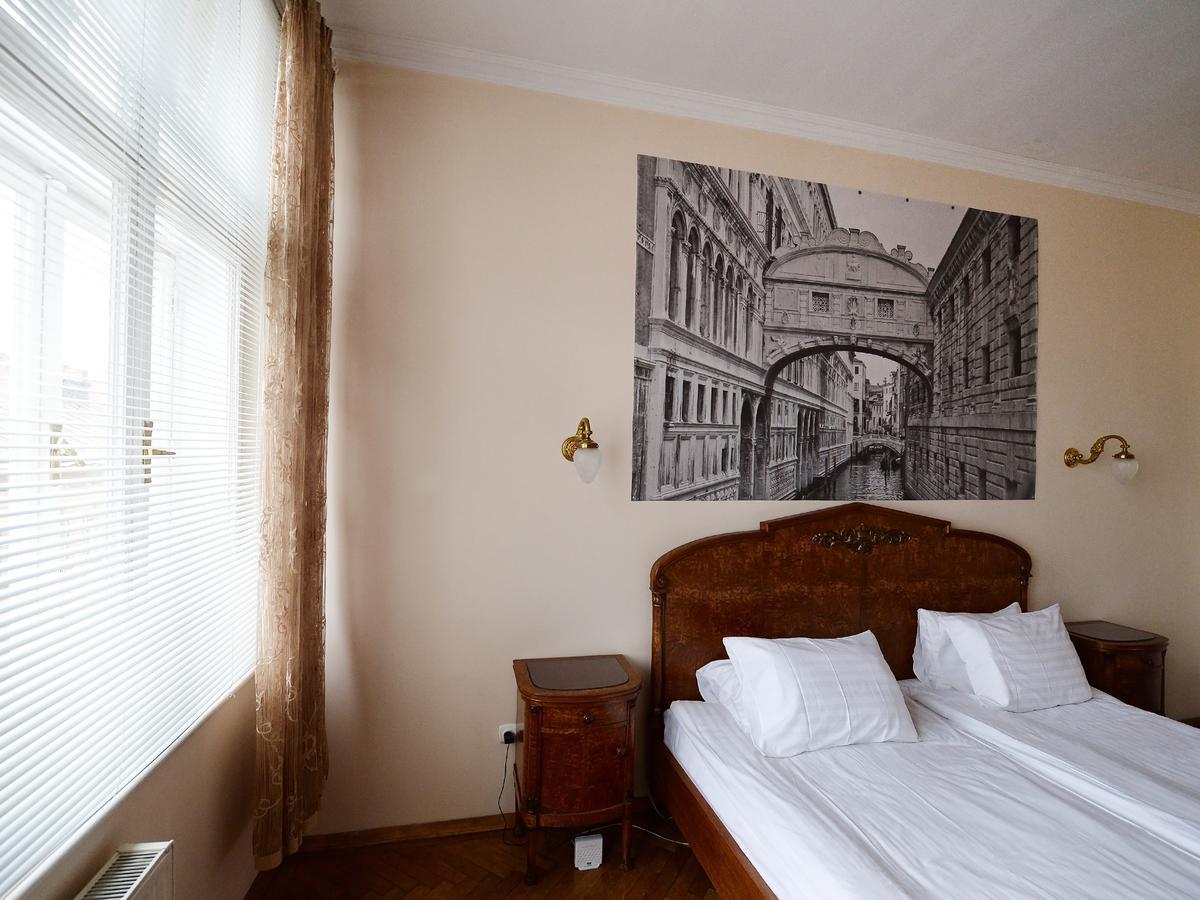 The Historical Family Nest In City Centre Lemberg Exterior foto
